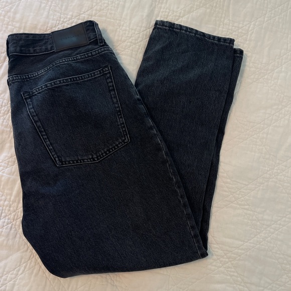 Everlane Washed Black 90s Cheeky Jean - Picture 3 of 8